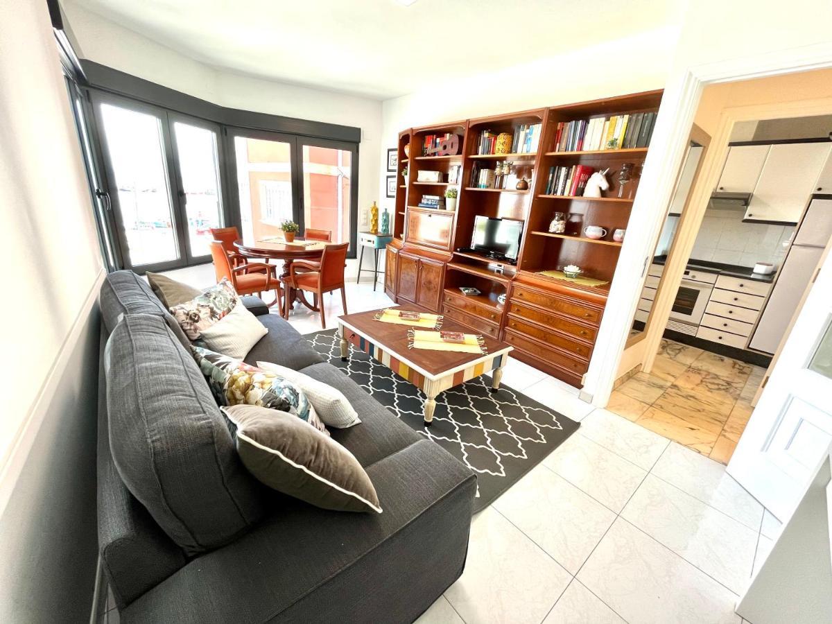 Apartamentos Faro Da Rocha O Grove Dış mekan fotoğraf