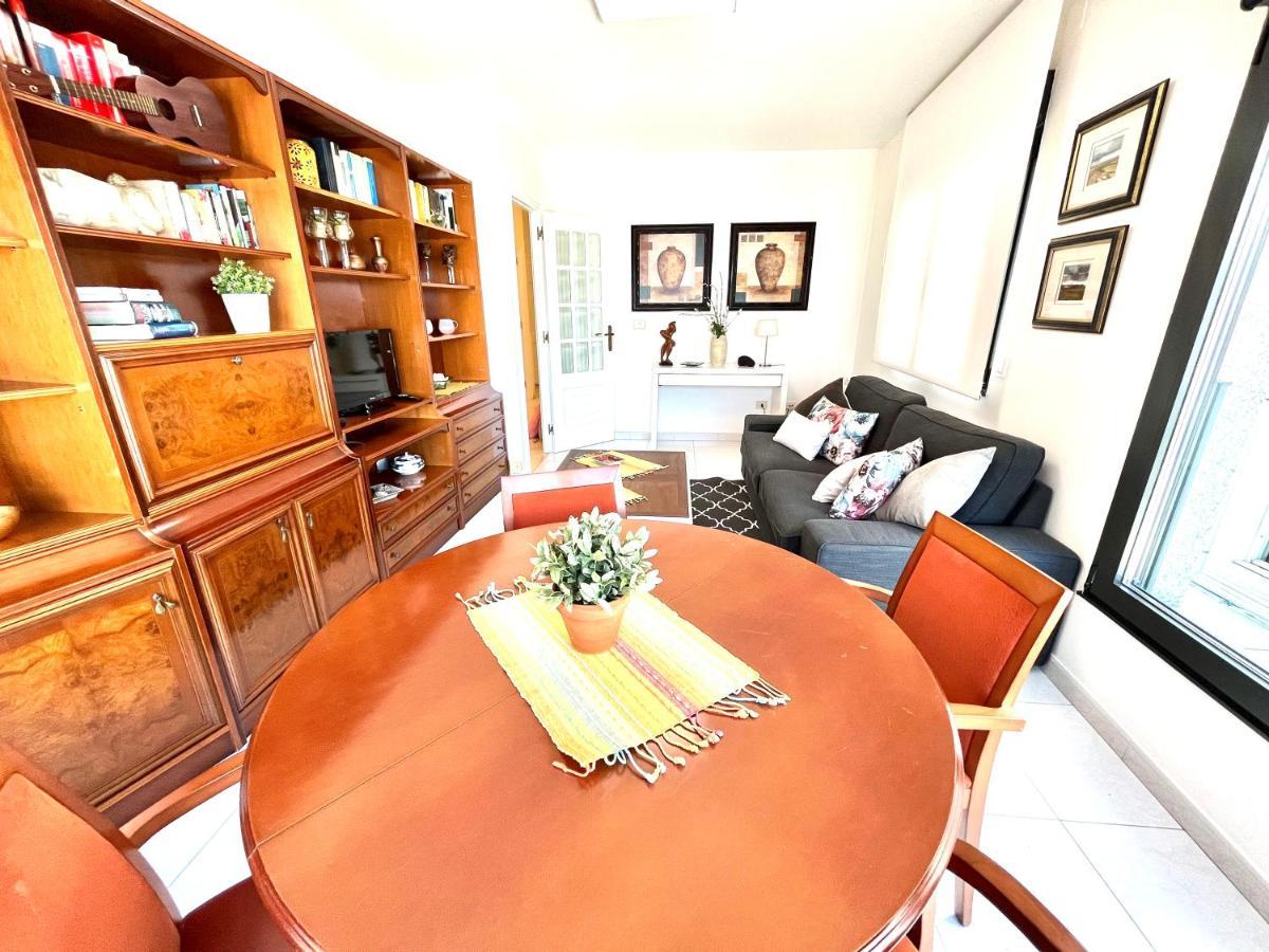 Apartamentos Faro Da Rocha O Grove Dış mekan fotoğraf