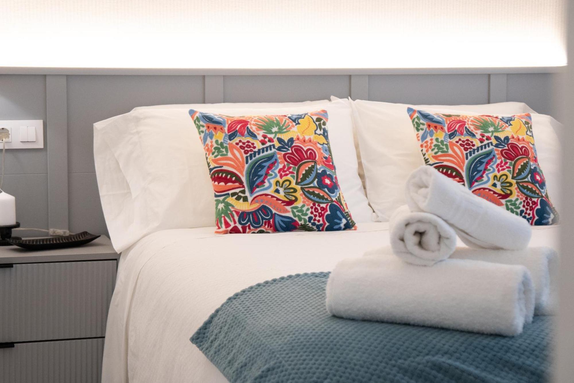 Apartamentos Faro Da Rocha O Grove Dış mekan fotoğraf